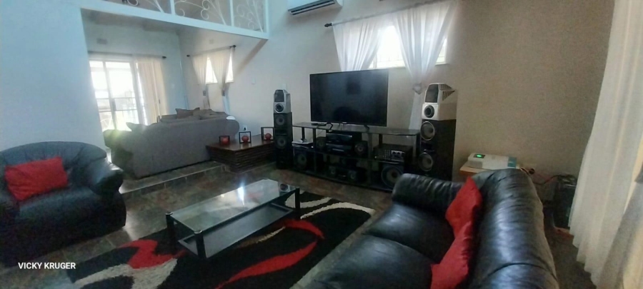 3 Bedroom Property for Sale in Hadison Park Northern Cape